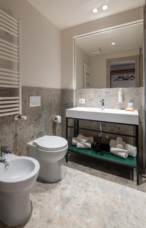 Superior Double Room image 2