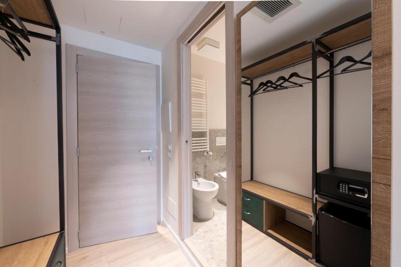 Superior Double Room image 4