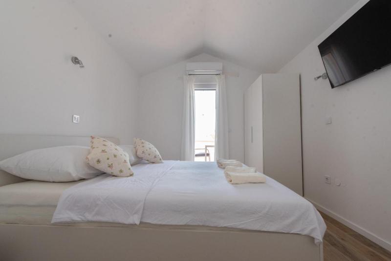 Charming apartments Duce - image 11