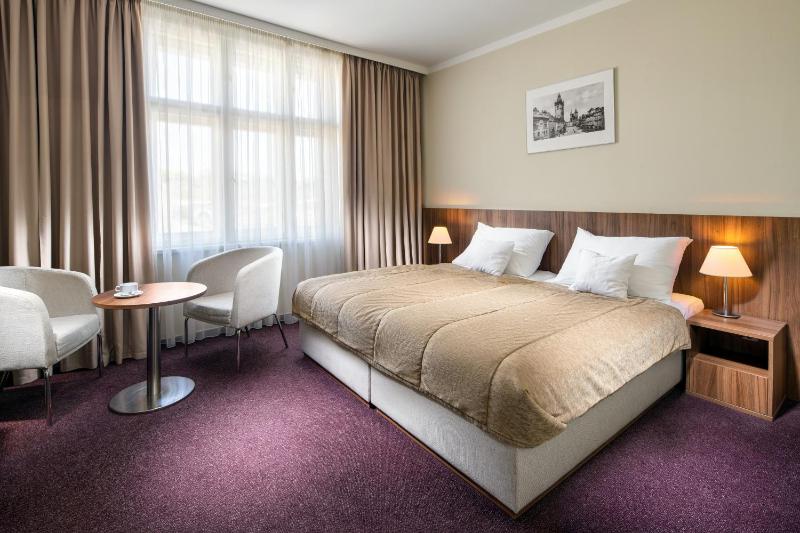 Superior Double or Twin Room image 1