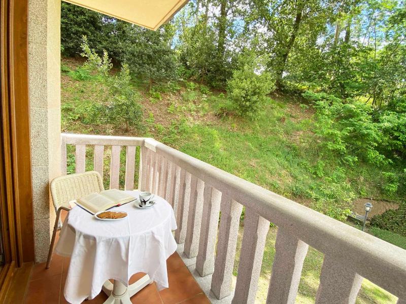 Double or Twin Room with Terrace image 2