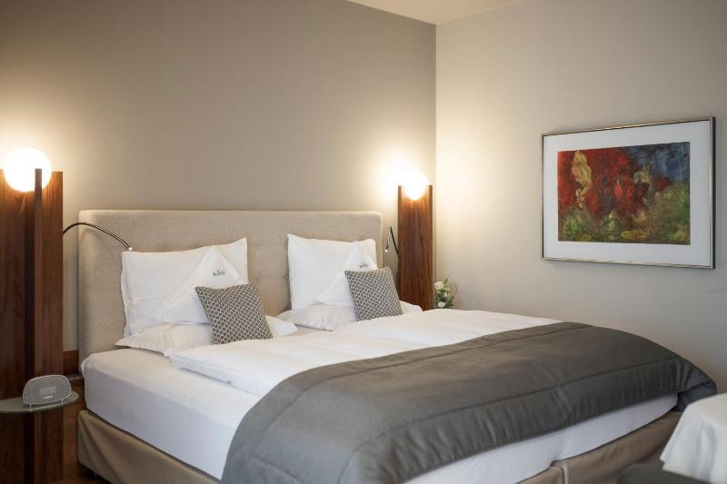 Double or Twin Room with Balcony image 1