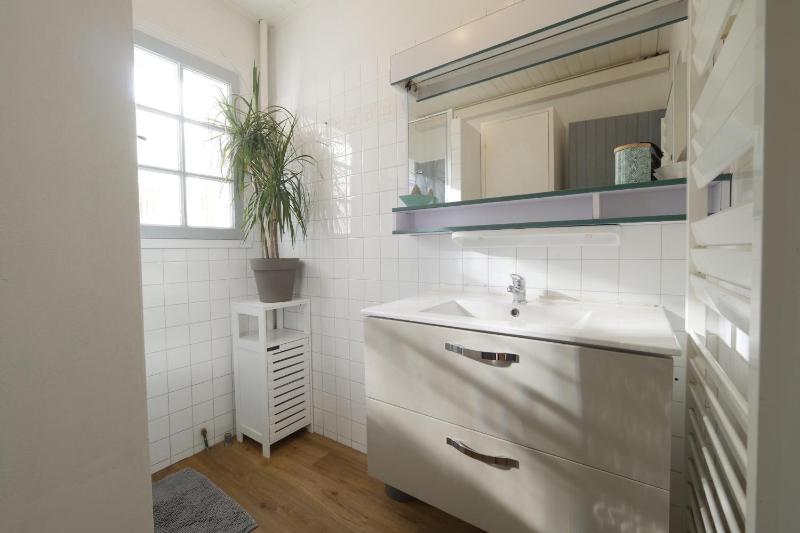 Villa avec piscine pour 8 - image 6