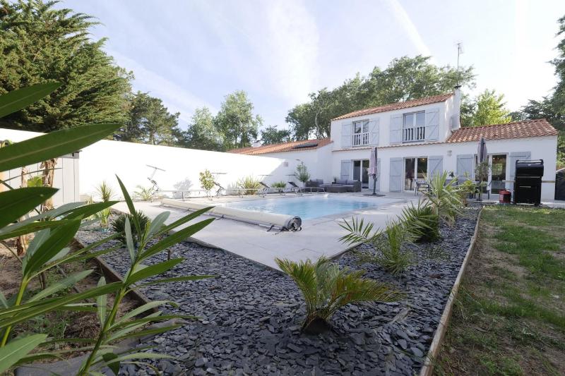 Villa avec piscine pour 8 - image 2