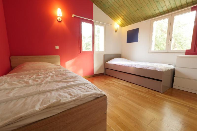 Villa avec piscine pour 8 - image 19