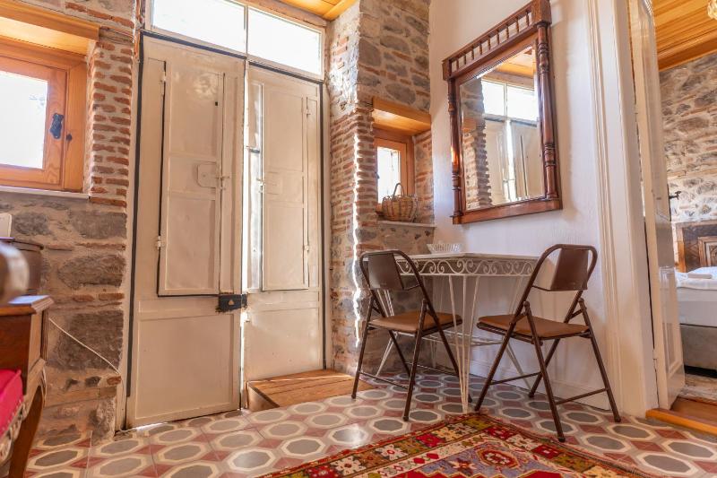 Superior Apartment image 2