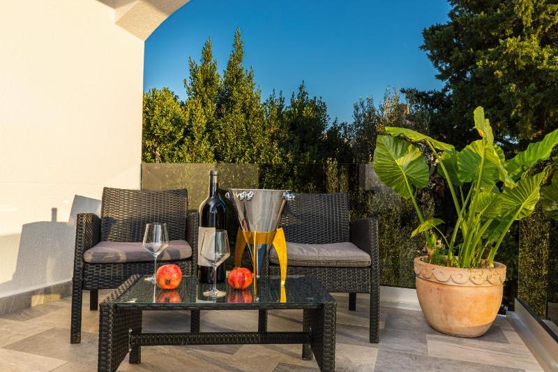 Rubin Kitchen&Wine Rooms - image 2