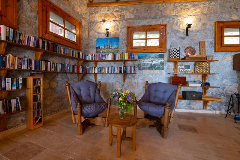 Watermill Hotel - image 15