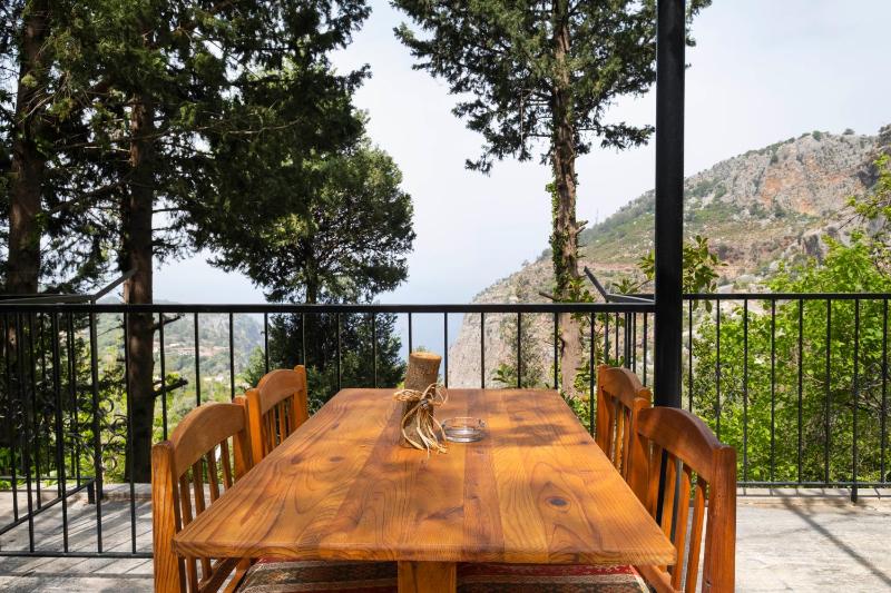 Watermill Hotel - image 18