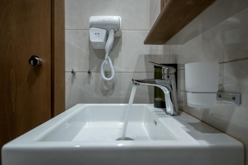 Superior One-Bedroom Apartment image 1