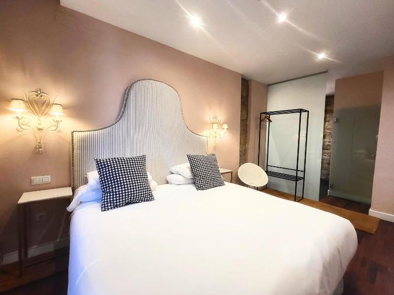 Single Room image 1