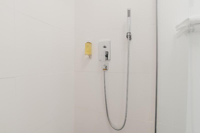 Deluxe Double Room image 1
