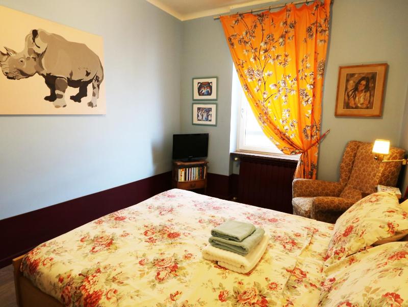 Double Room image 4