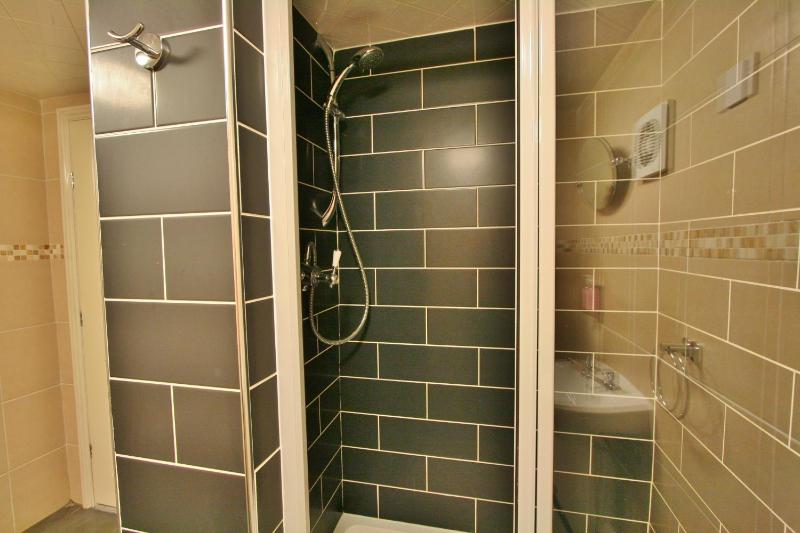 En Suite Double Room image 3