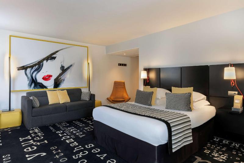 Superior Queen Room image 1