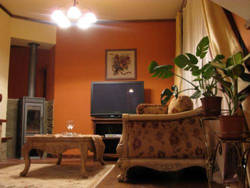 Two-Bedroom Apartment image 3