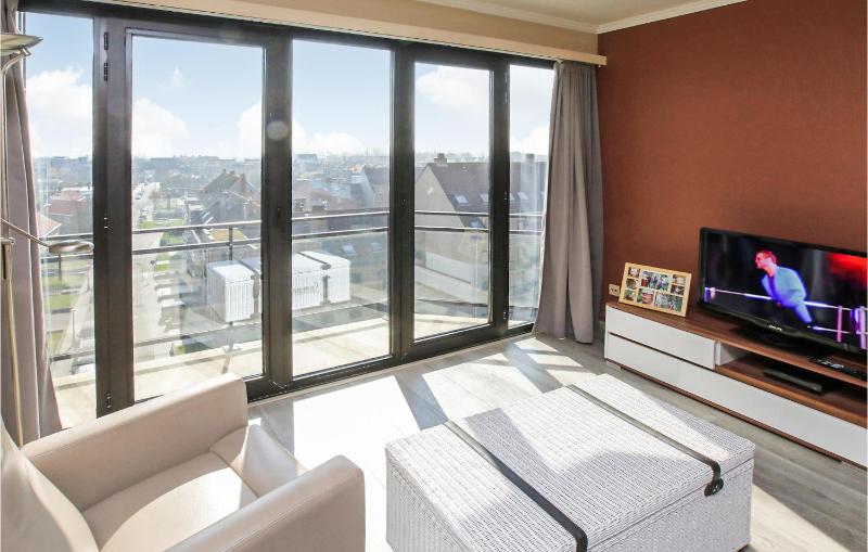 1 Bedroom Nice Apartment In Oostende - image 11