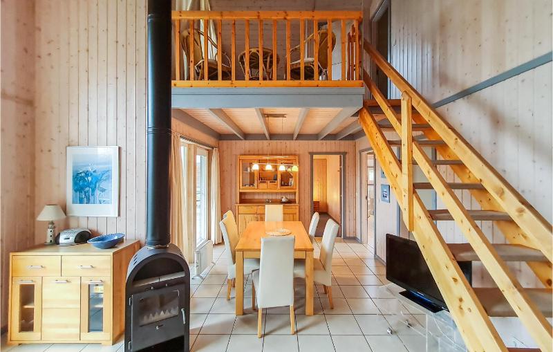 Nice Home In Rechlin With Sauna - image 16