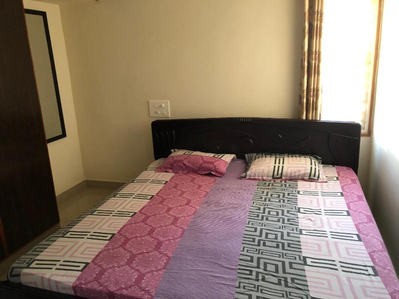 GIRI Service Apartment - image 6