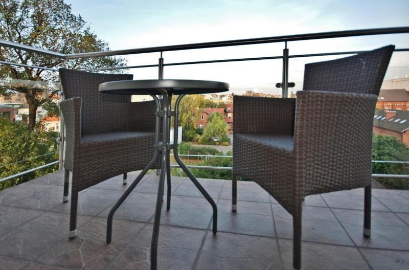 One-Bedroom Apartment with Balcony image 2