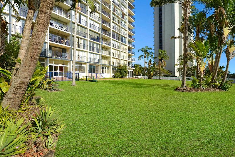 Condor Apartments by Gold Coast Premium - image 2