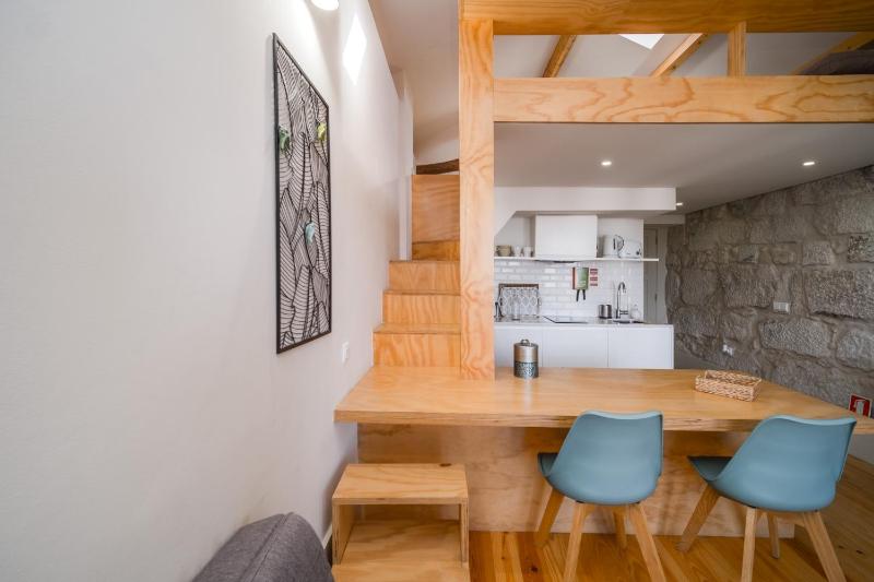 Nomad's Bonjardim City Flats - image 35