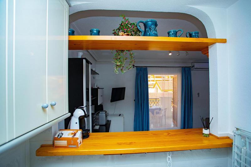 020 Lovely Studio - Alicante Holiday - image 8