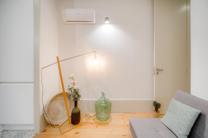 Nomad's Bonjardim City Flats - image 6