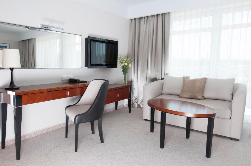 Single Room image 2