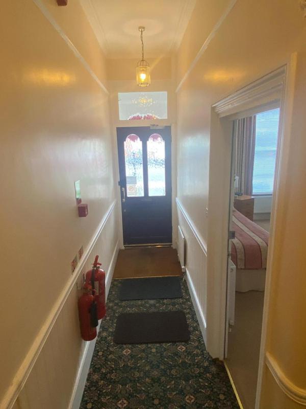 Landguard Lodge - image 8