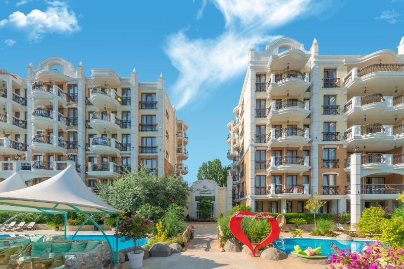 Harmony Suites Grand Resort - image 15