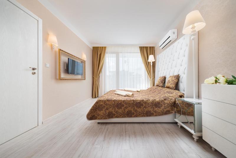 Harmony Suites Grand Resort - image 30