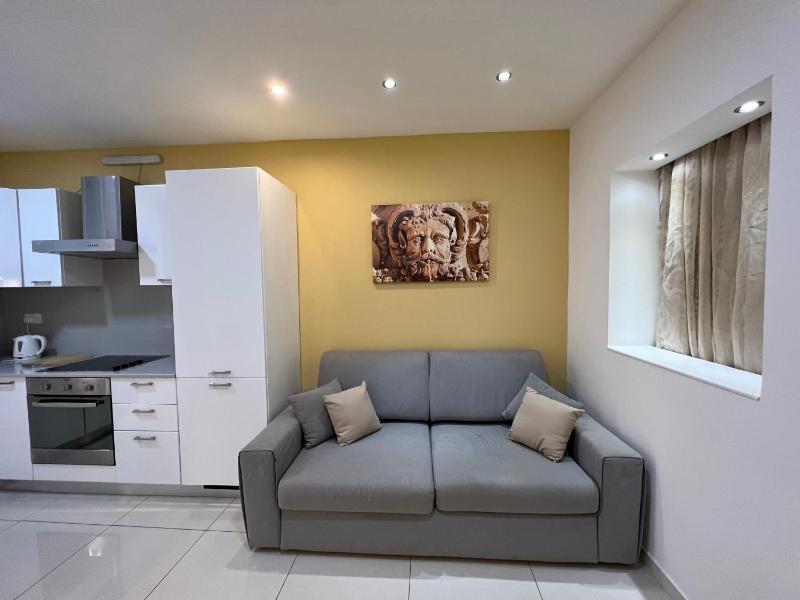 St. Elmo Apartments - image 12