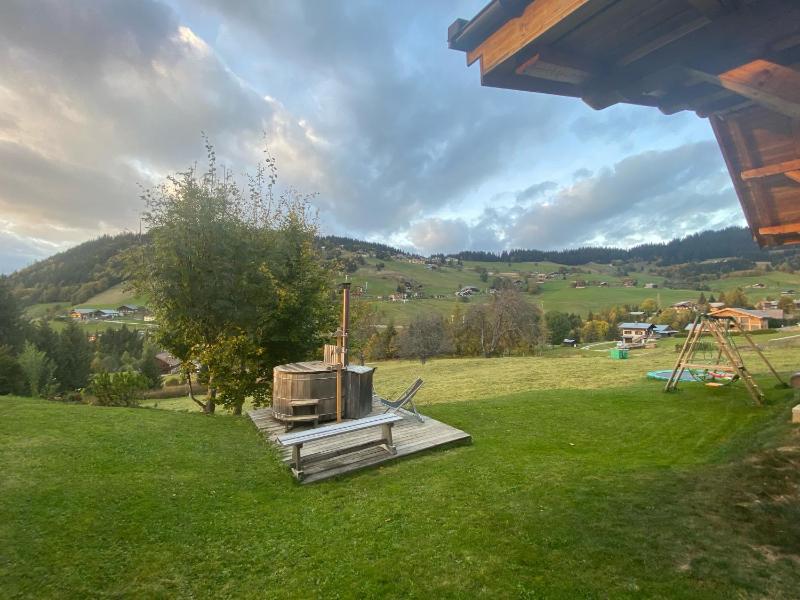 Two-Bedroom Apartment with Mountain View image 2