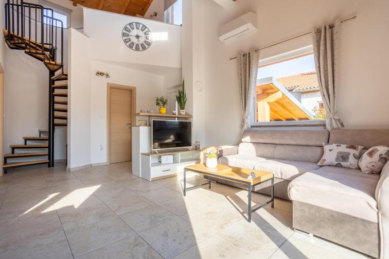 Holiday house TOIĆI - image 27