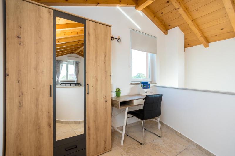 Holiday house TOIĆI - image 23