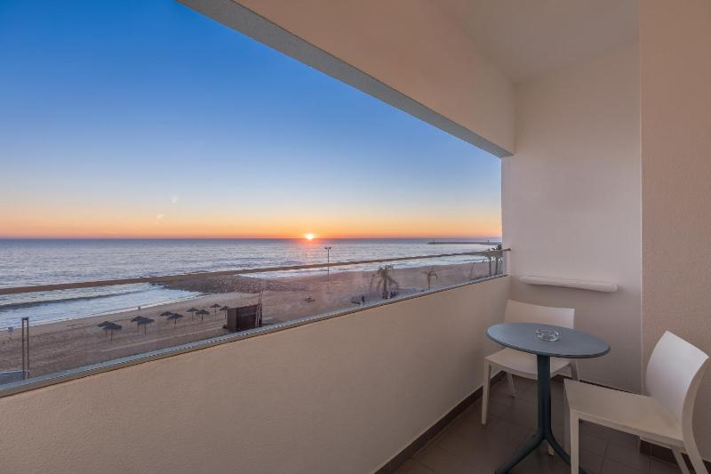 Superior with Sea View image 4