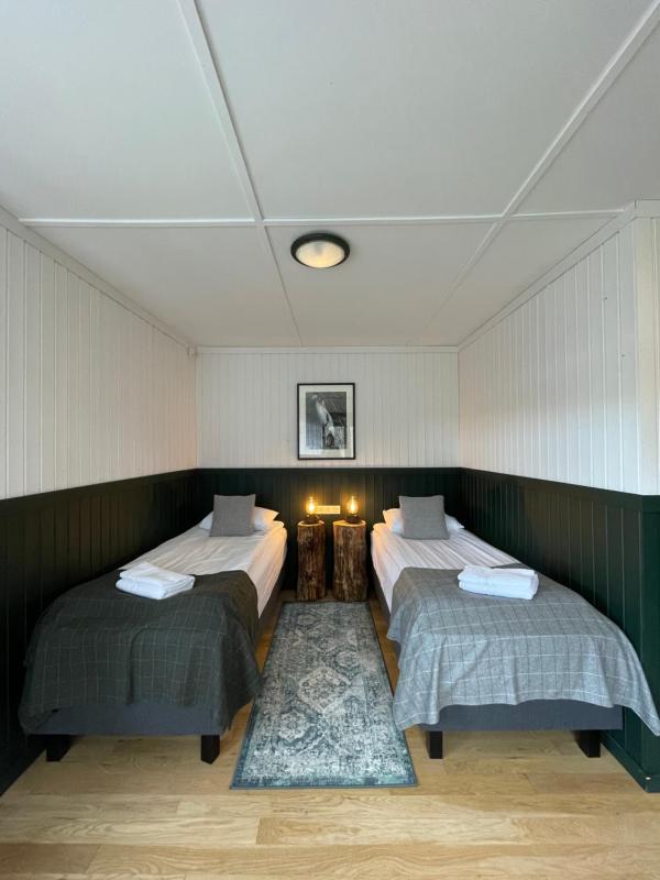 Superior Double or Twin Room image 4