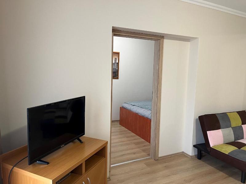 Brookforest Apartman - image 25