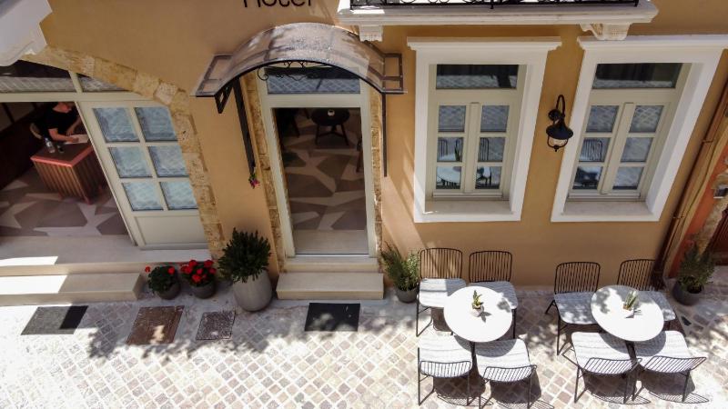 El Greco Hotel - image 8