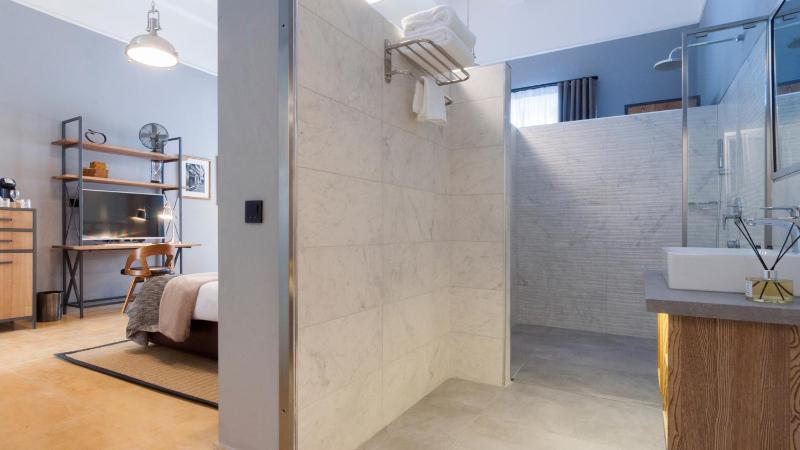 Superior Single Room image 2