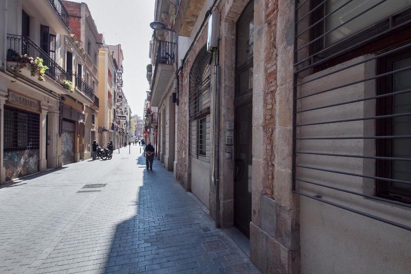 Inside Barcelona Apartments Sants - image 11