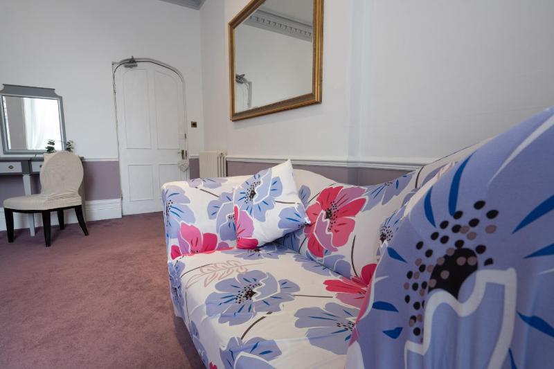 Suite image 2