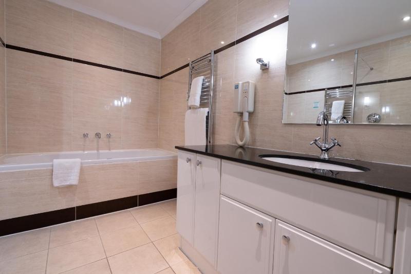Suite image 4
