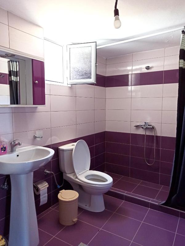 Yard Apartments - by Hotel Ronaldo - image 15