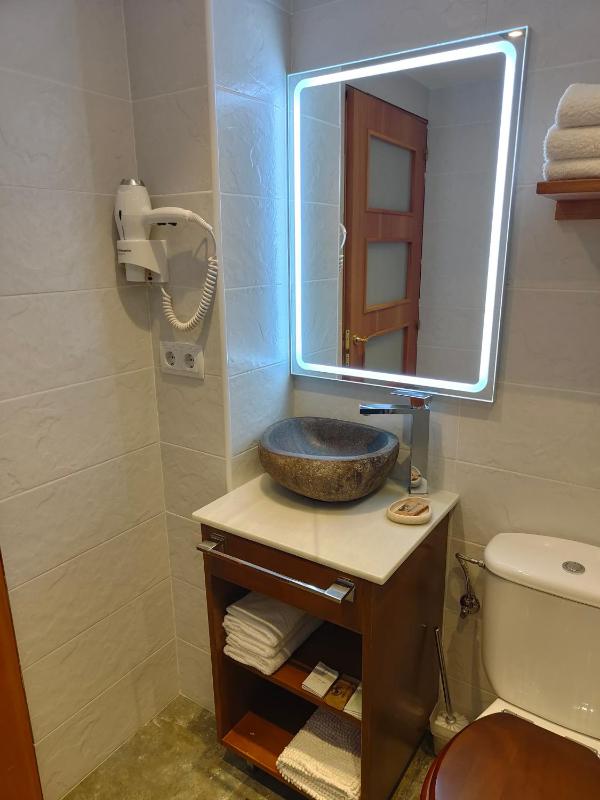 Triple Room (exterior) image 2