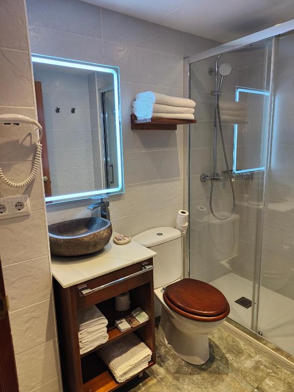 Triple Room (exterior) image 3