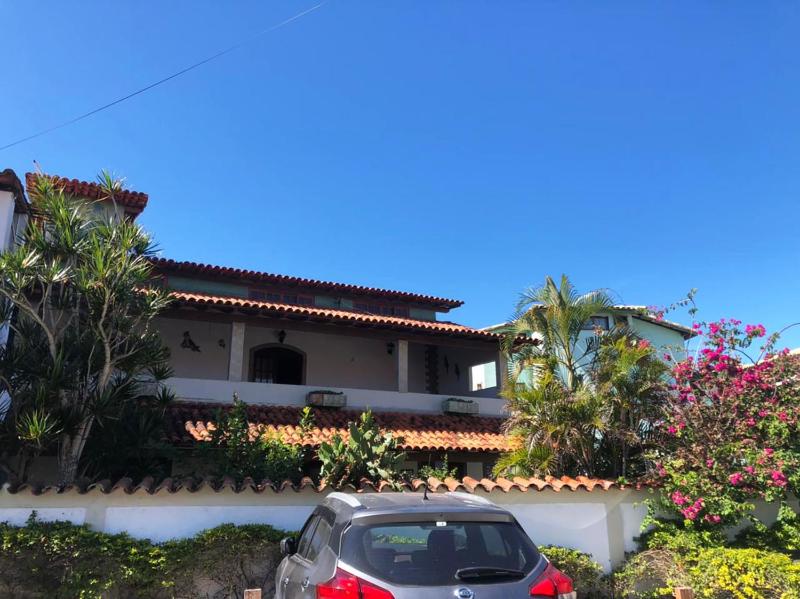 Linda casa a 170m da Praia do Pero em Cabo Frio RJ - image 3