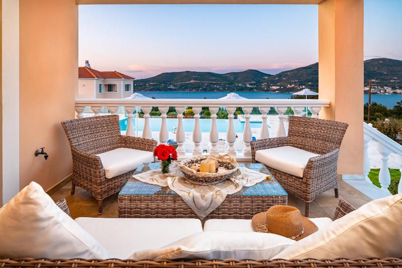 One-Bedroom House - Kalypso image 2