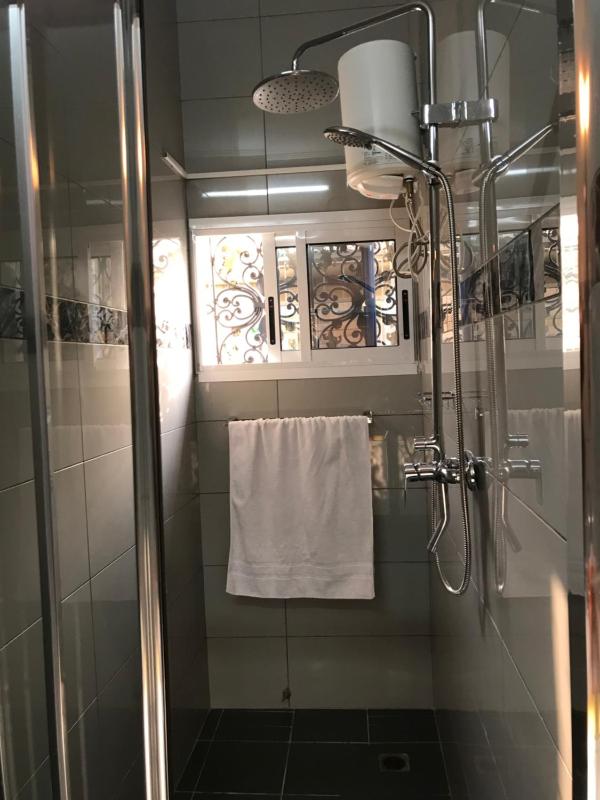Appartement contemporain et calme à Yaoundé - image 11